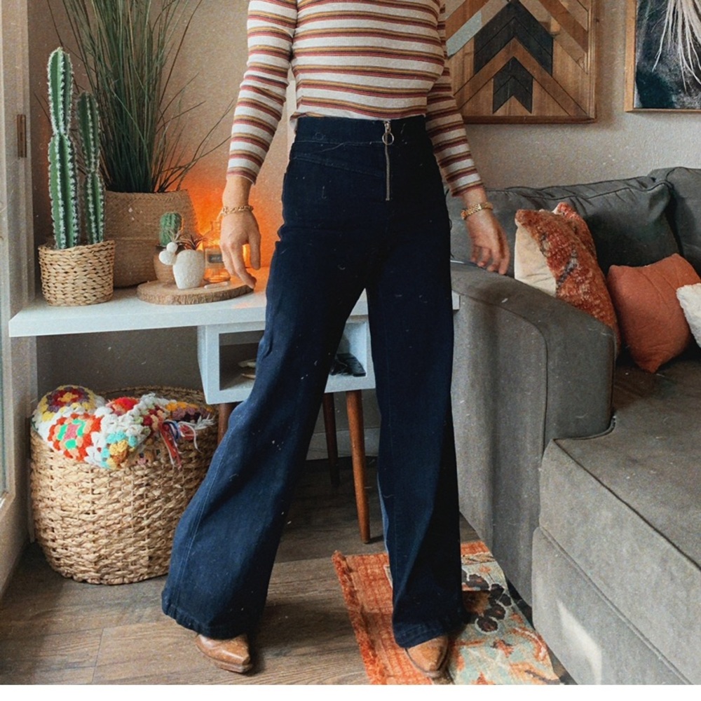 High waisted wide leg bell bottom jeans